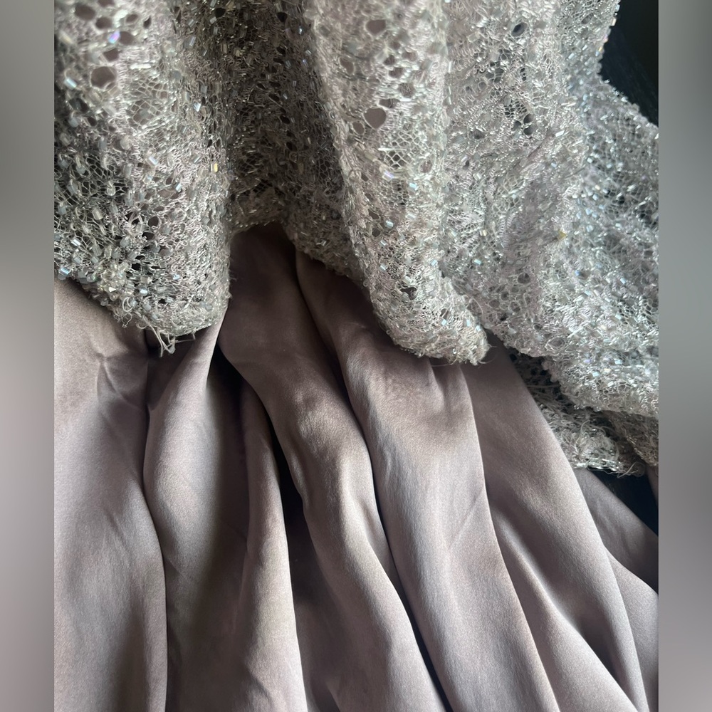 Carmen Marc valvo beaded gown - Picture 8 of 11